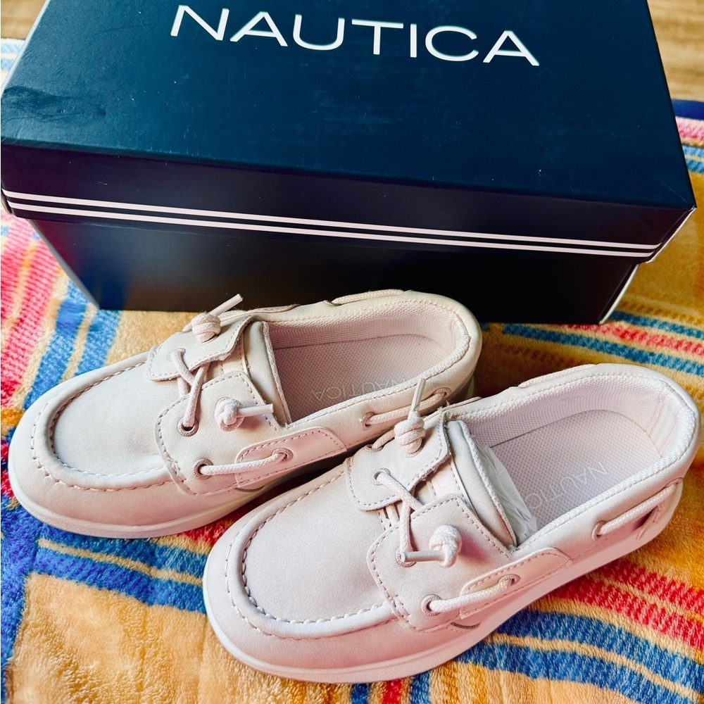 Nautica Kids Light Pink boat shoes/moccasins.